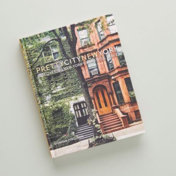 The History Press Other - Pretty City New York Coffee Table Hardcover Book by Siobhan Ferguson